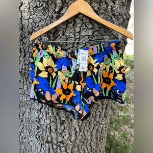 Roxy Salty Tan Shorts Floral Print